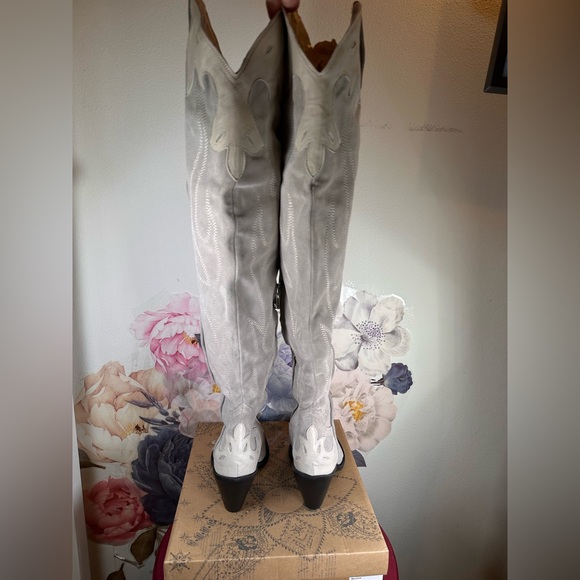 New Free People Wild West Thigh High in Dust Bunny suede leather cowboy heeled - Picture 13 of 14